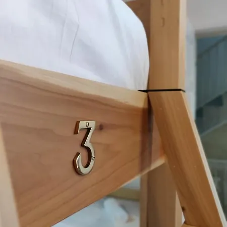 Walter's Хостел