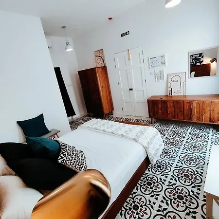 Hostel Walter's