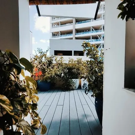 Walter's Хостел *