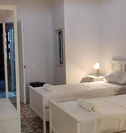 Walter'S House