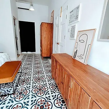 Walter'S House Hostel *