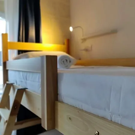 Walter'S House Hostel *