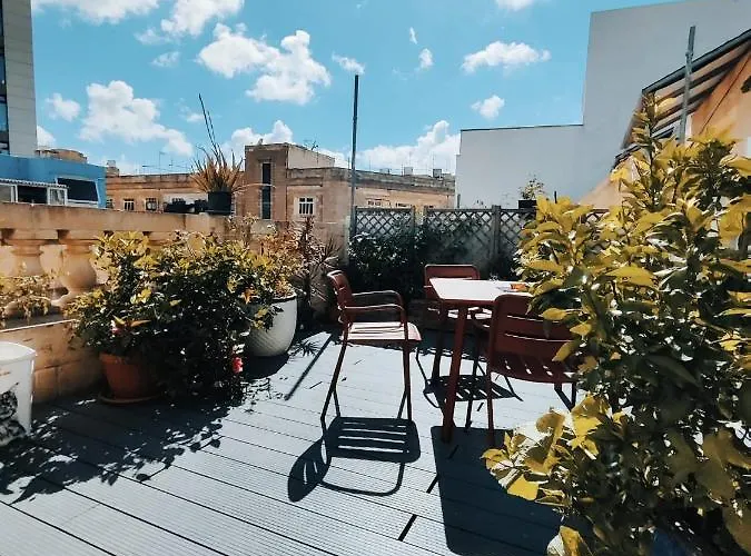 Walter's Hostal Gzira